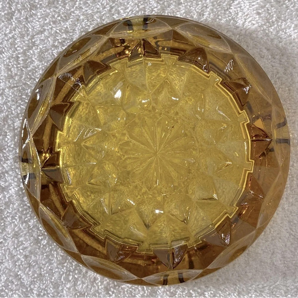 Vintage Anchor Hocking Fairfield Round Amber Glass Ashtray Trinket  Dish - Picture 6 of 13